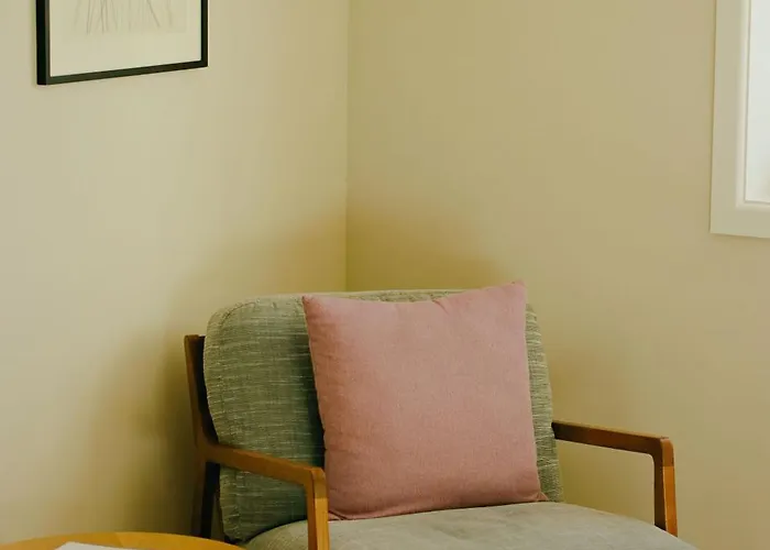 Kowhai -private Opposite Golf Course In Apartment Wanaka