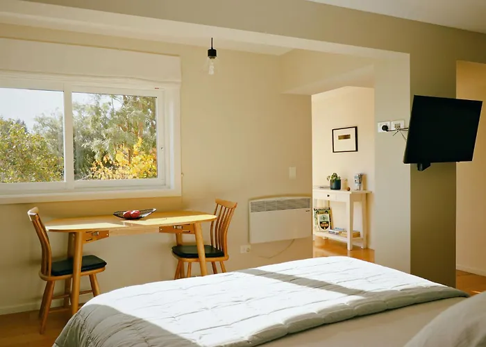 Apartment Kowhai -private Opposite Golf Course In